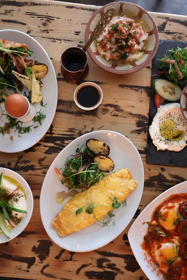 Cedrus Cheese Omelette Breakfast Platter